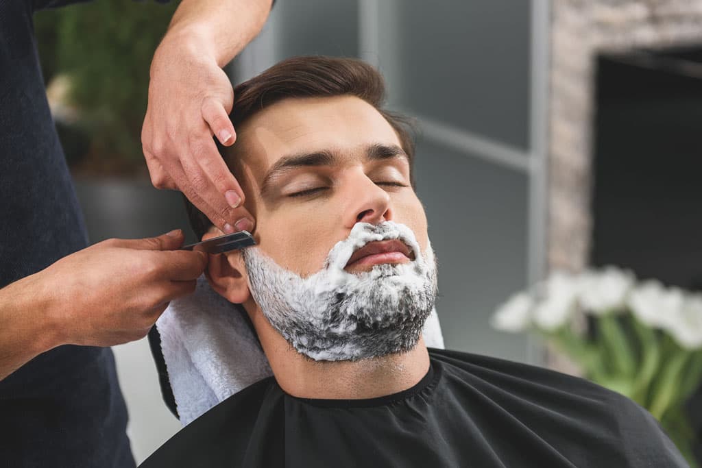 Ir al barbero en Bertamiráns